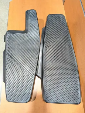 705014004 Can-am 705014002 2020-2025 Spyder Rt Oem Lh/rh Front Footrest Pads